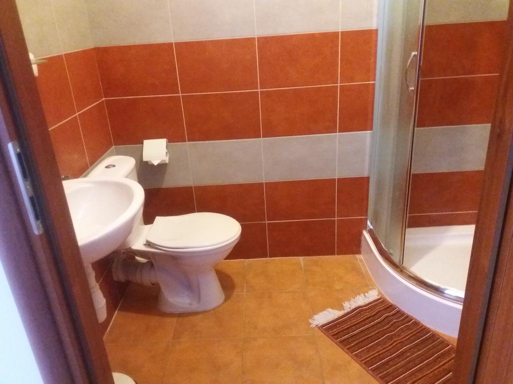 Hotel Restauracja Lorenzo Stopnica Extérieur photo